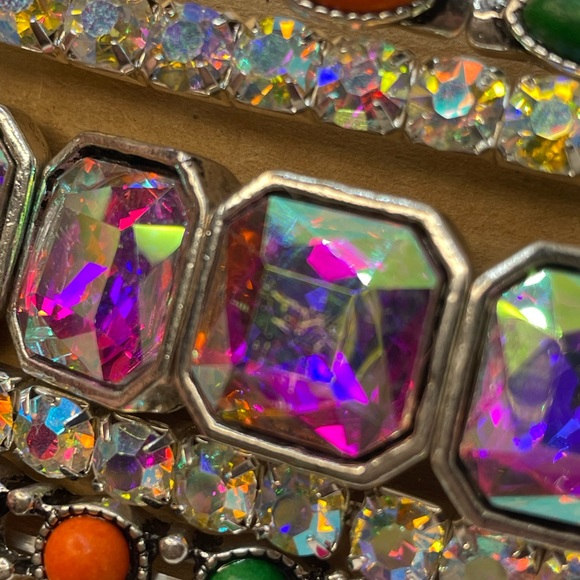 Set of 5 stackable bracelets in shimmering crystal and multi colored gems - Picture 5 of 16